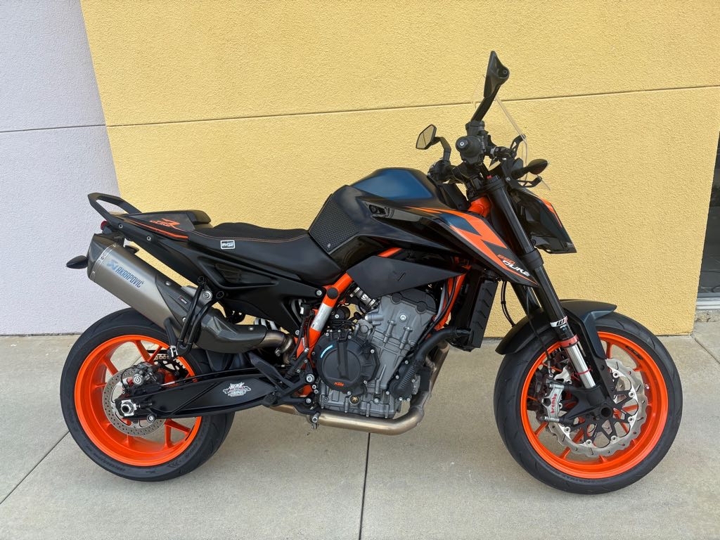 2022 KTM 890 DUKE R DUKE R in Ventura, CA