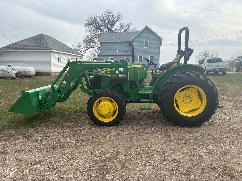 2018 JOHN DEERE 5075E Utility Tractor 75 HP in Dr Whittier, CA