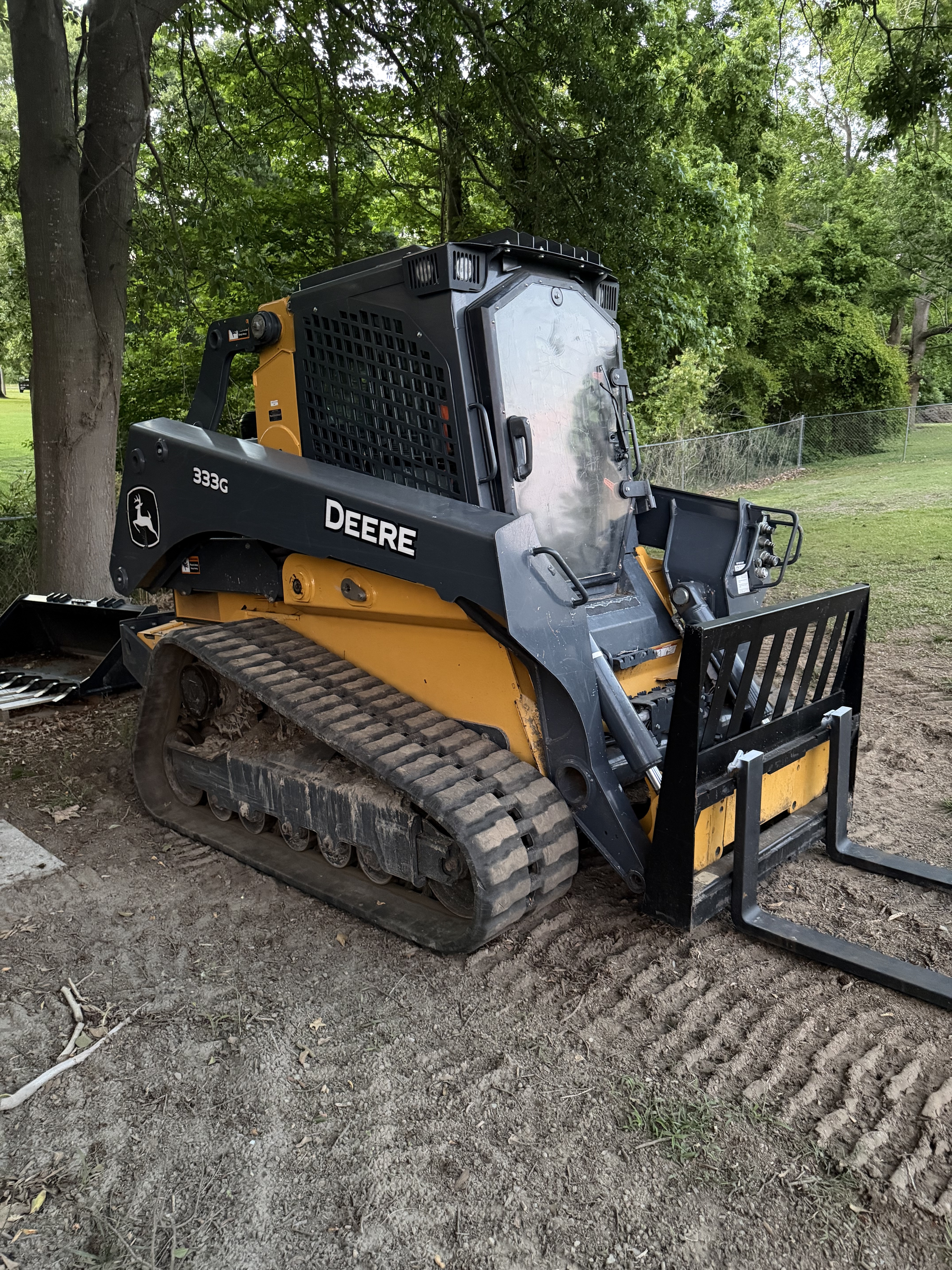 2022 JOHN DEERE 333G in Pikeville, NC