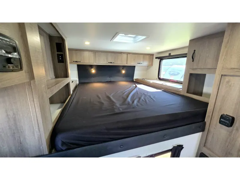 2026 Travel Lite Rv Up Country 850U