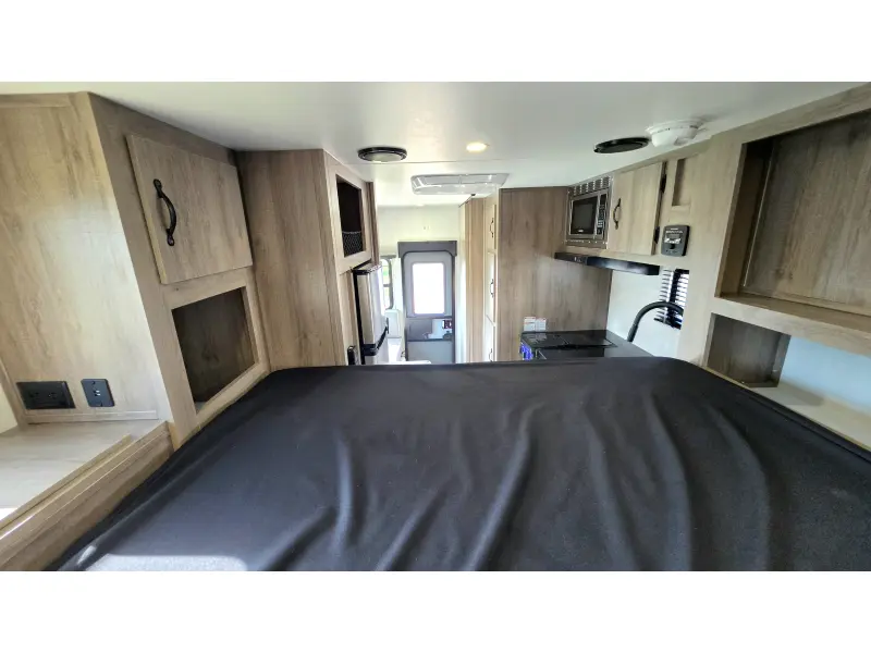 2026 Travel Lite Rv Up Country 850U