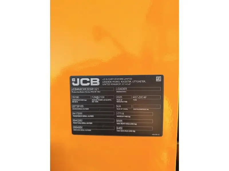 2025 JCB 437