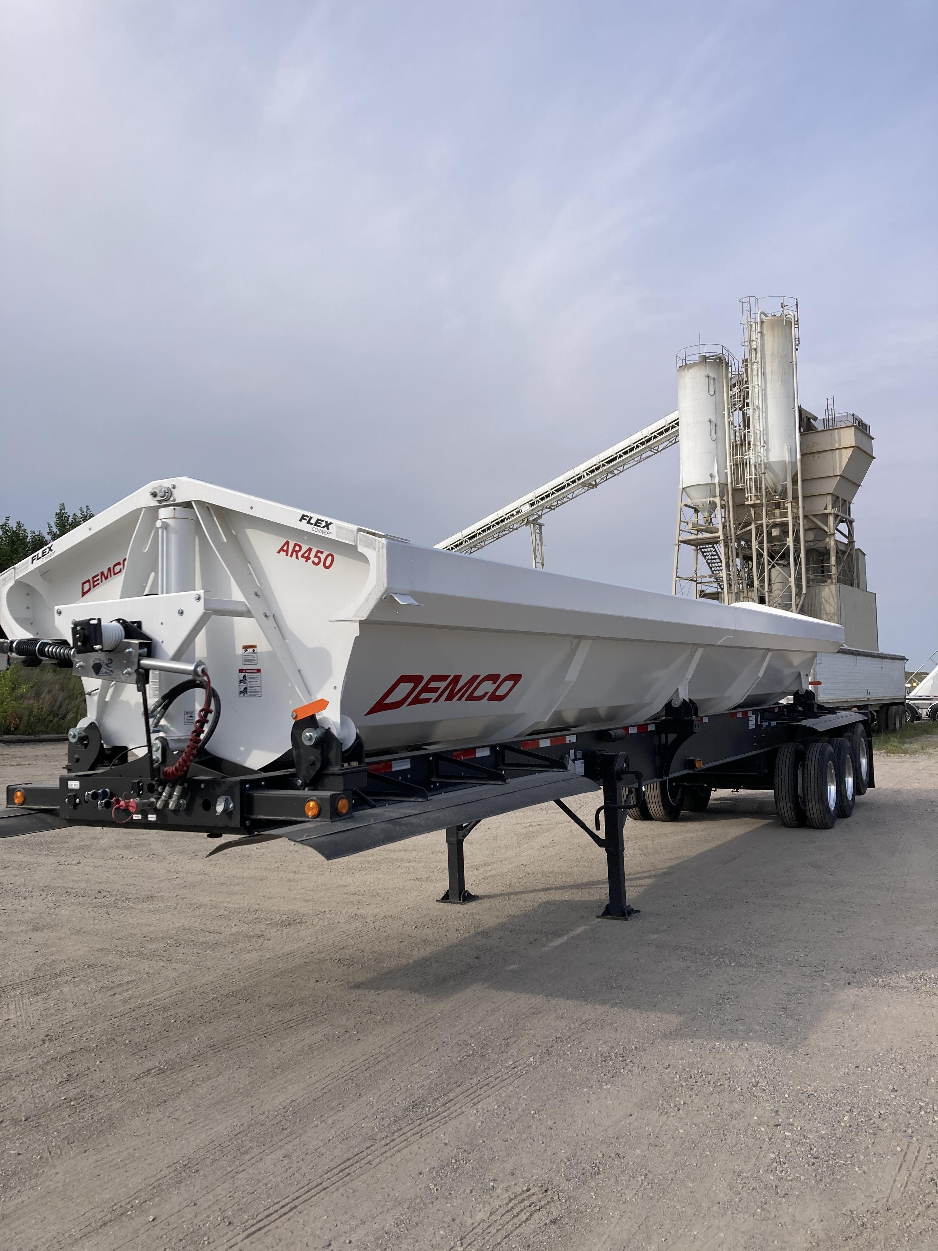 2026 CIRCLE R SIDE DUMP in Fargo, ND