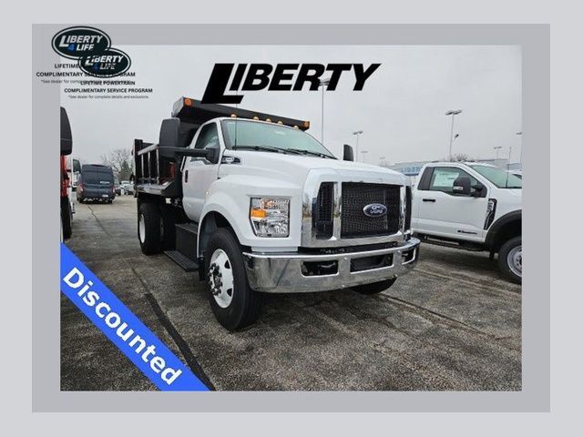 2024 FORD F650 SD GAS STRAIGHT FRAME in Canton, OH