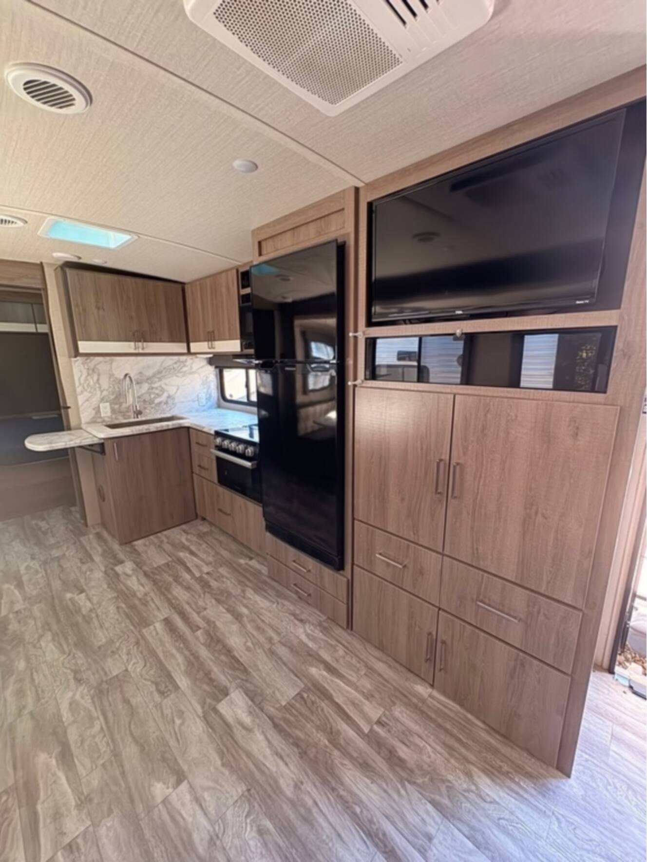 A photo of this 2022 Grand Design Imagine 2600RB