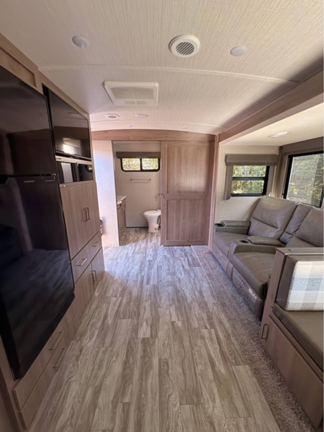 A photo of this 2022 Grand Design Imagine 2600RB