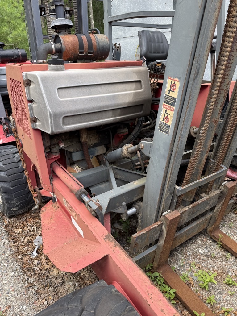 1999 MOFFETT Piggyback in East Wareham, MA