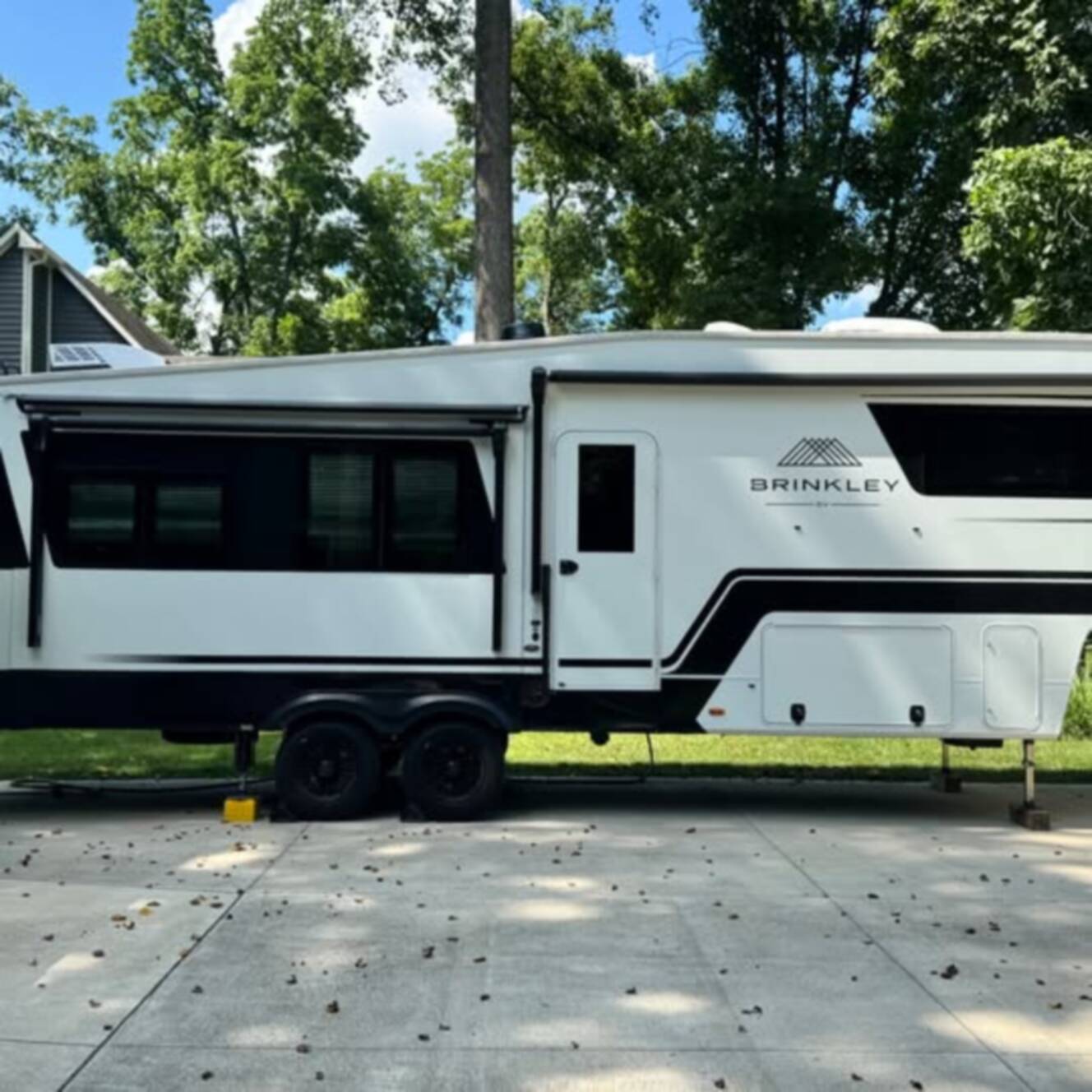 A photo of this 2024 Brinkley MODEL Z 3100