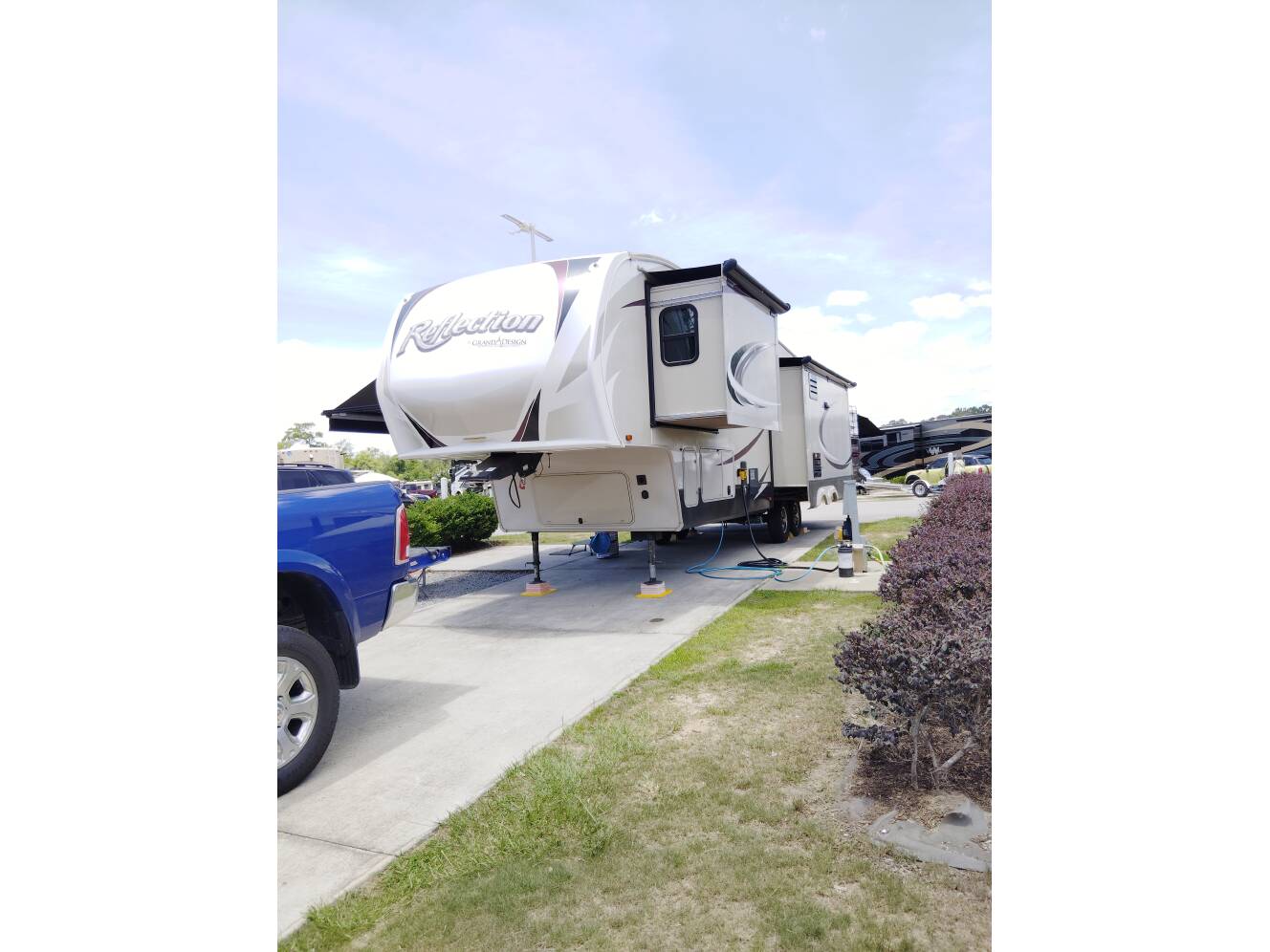 A photo of this 2016 Grand Design REFLECTION 337RLS
