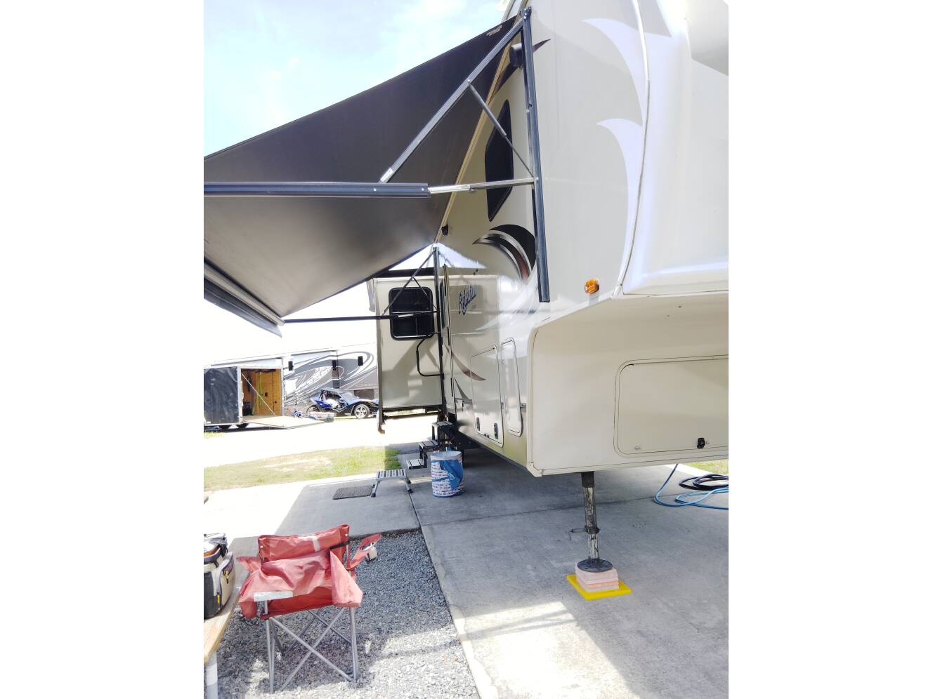 A photo of this 2016 Grand Design REFLECTION 337RLS