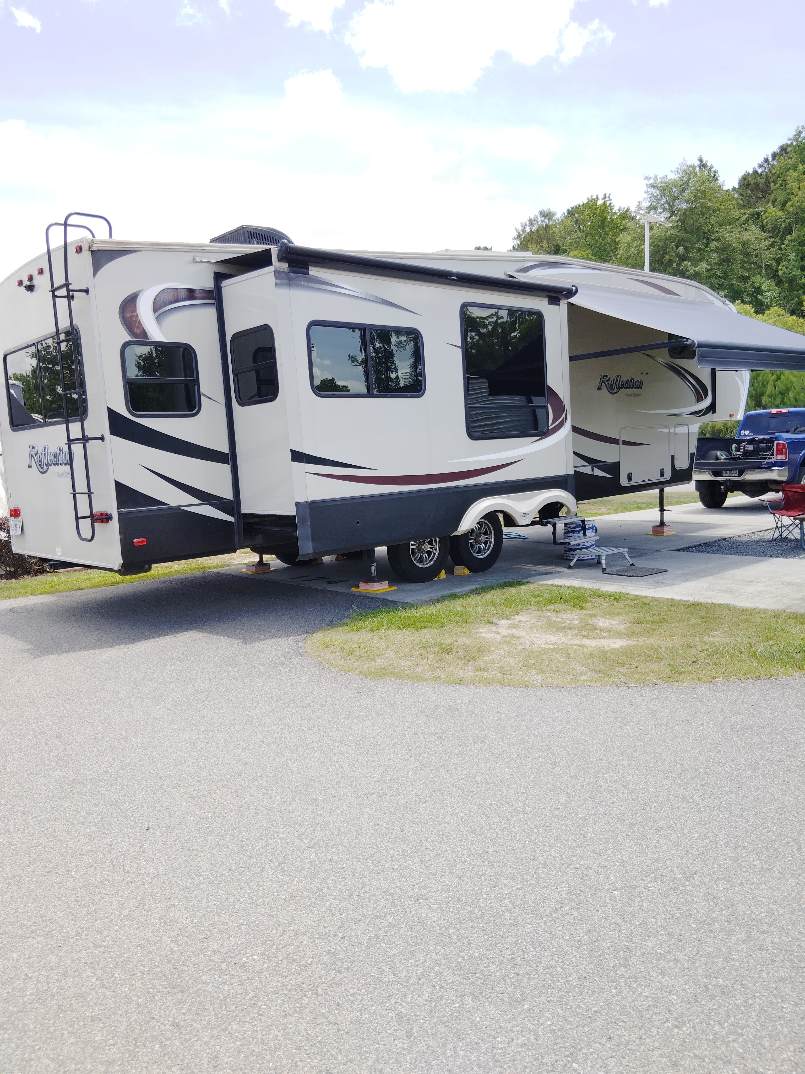 2016 Grand Design REFLECTION 337RLS RV