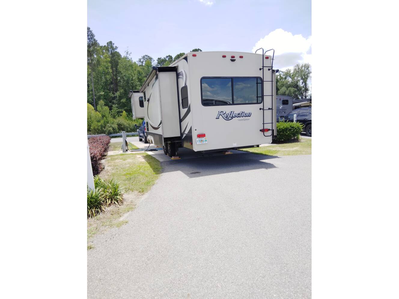 A photo of this 2016 Grand Design REFLECTION 337RLS