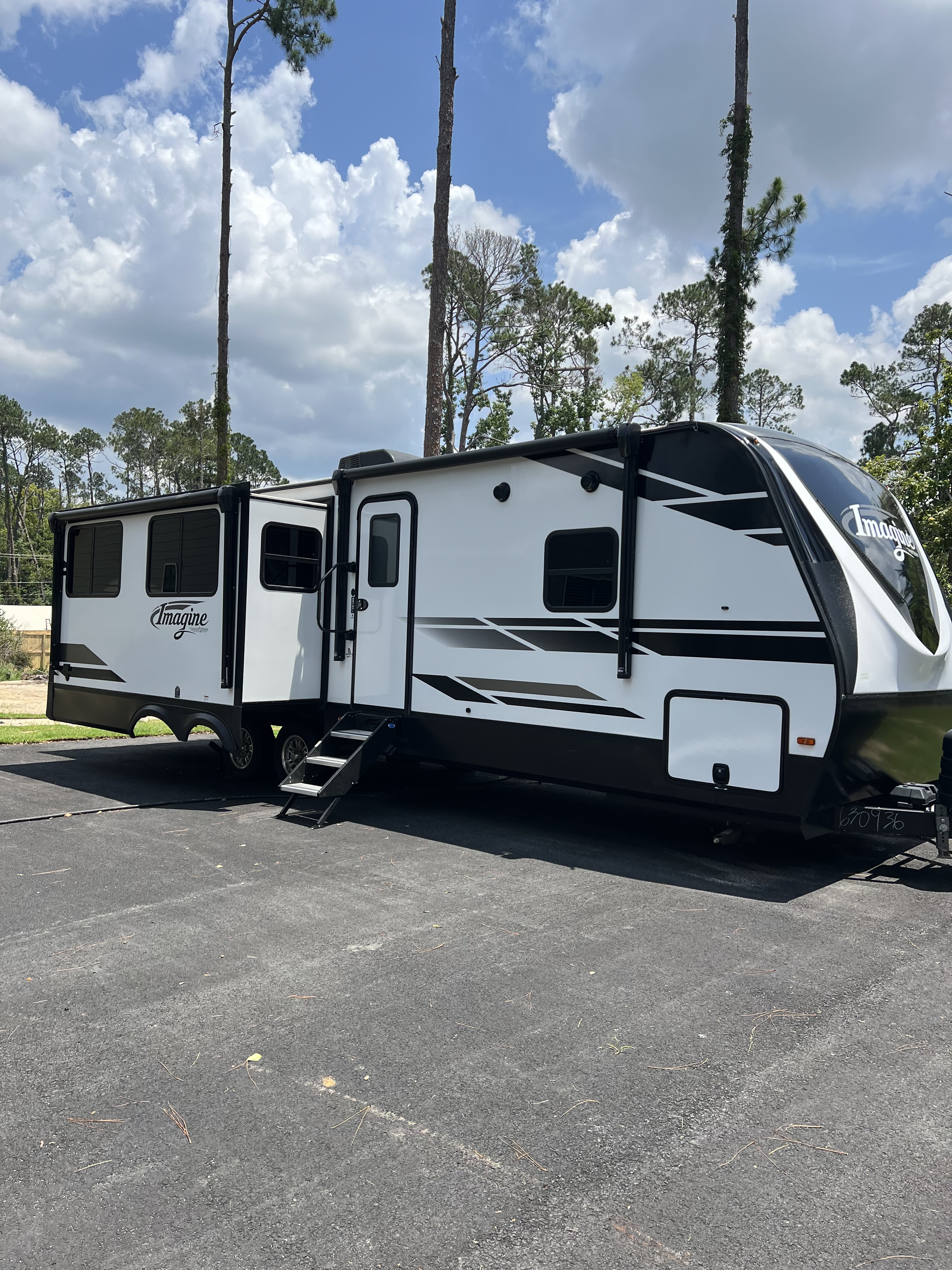 2021 Grand Design IMAGINE 2970RL RV