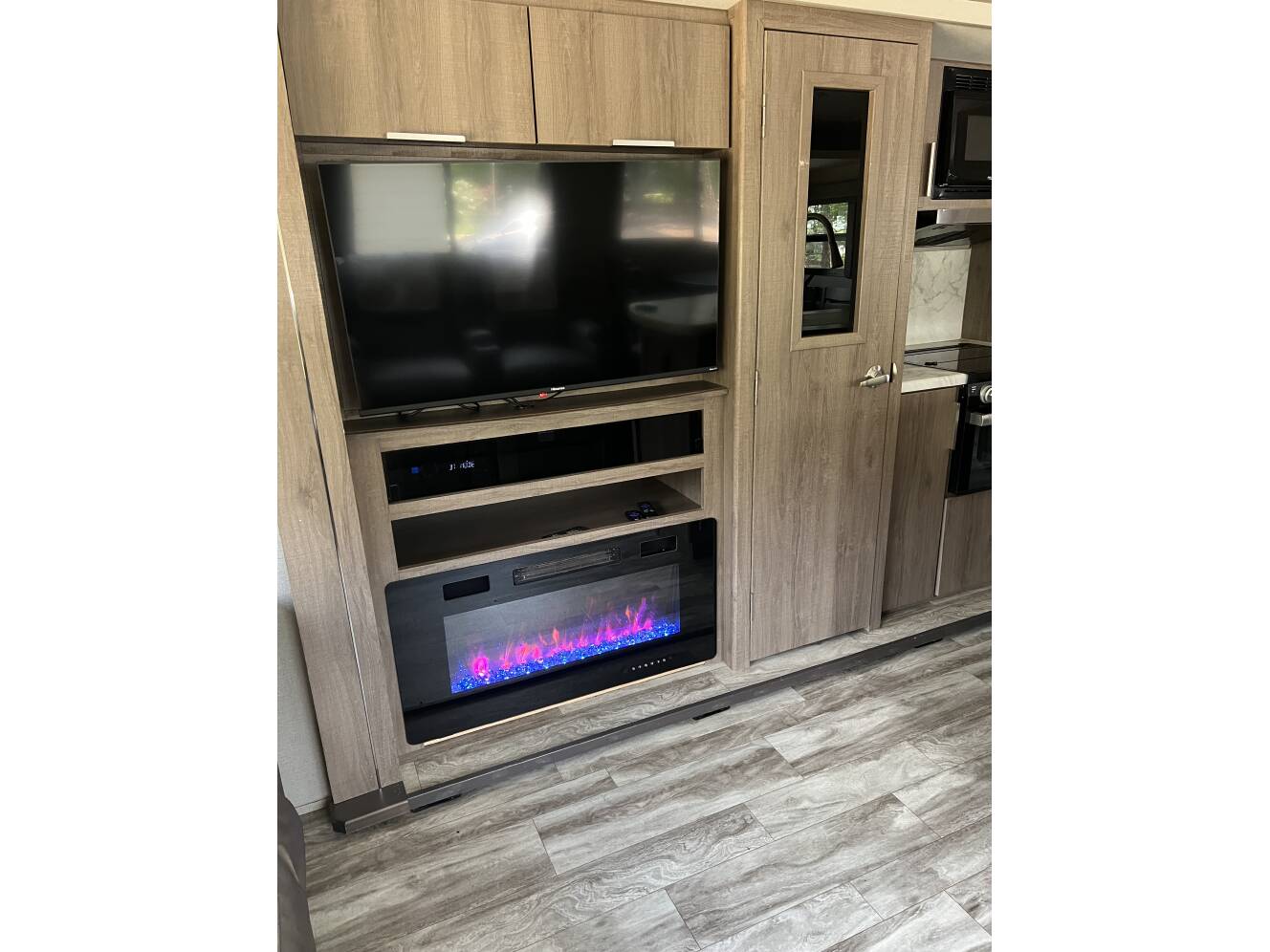 A photo of this 2021 Grand Design IMAGINE 2970RL