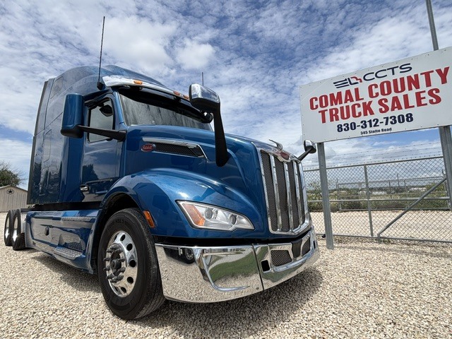 2023 PETERBILT 579 in New Braunfels, TX