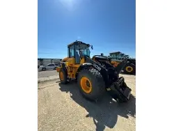 2025 JCB 437