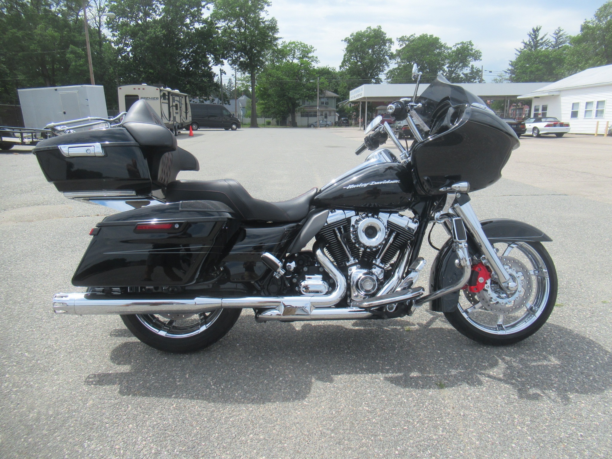 2015 Harley-Davidson Road Glide® Special SPECIAL FLTRXS in Springfield, MA