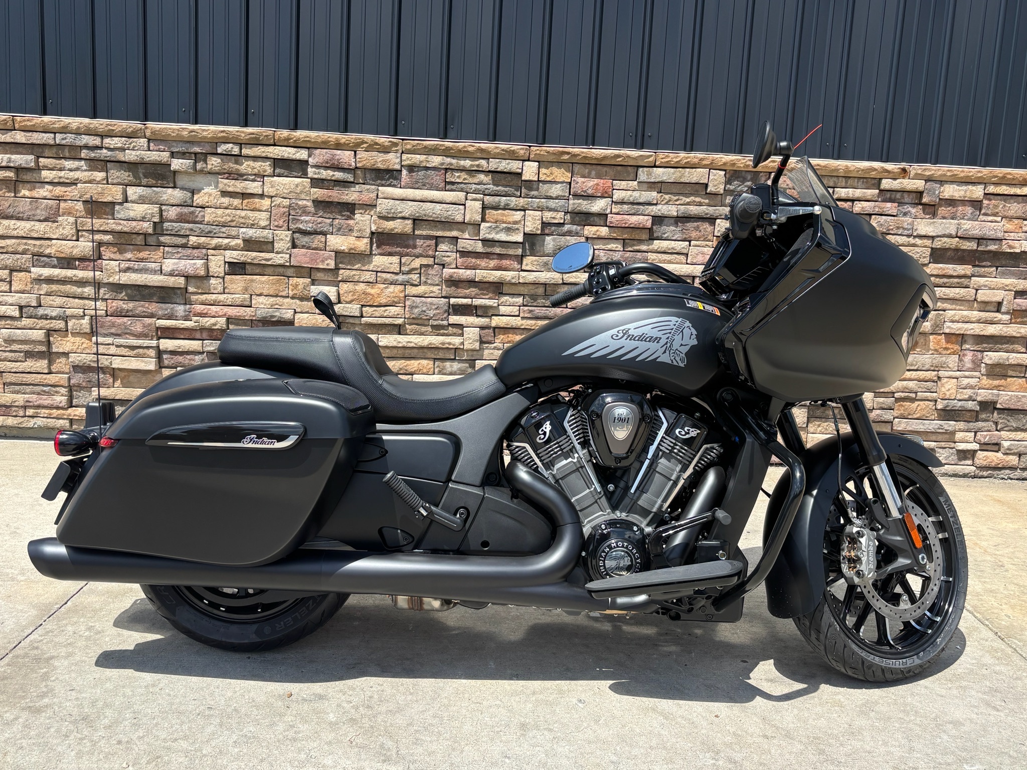 2025 Indian Motorcycle Challenger® Dark Horse® DARK HORSE in Columbia, MO