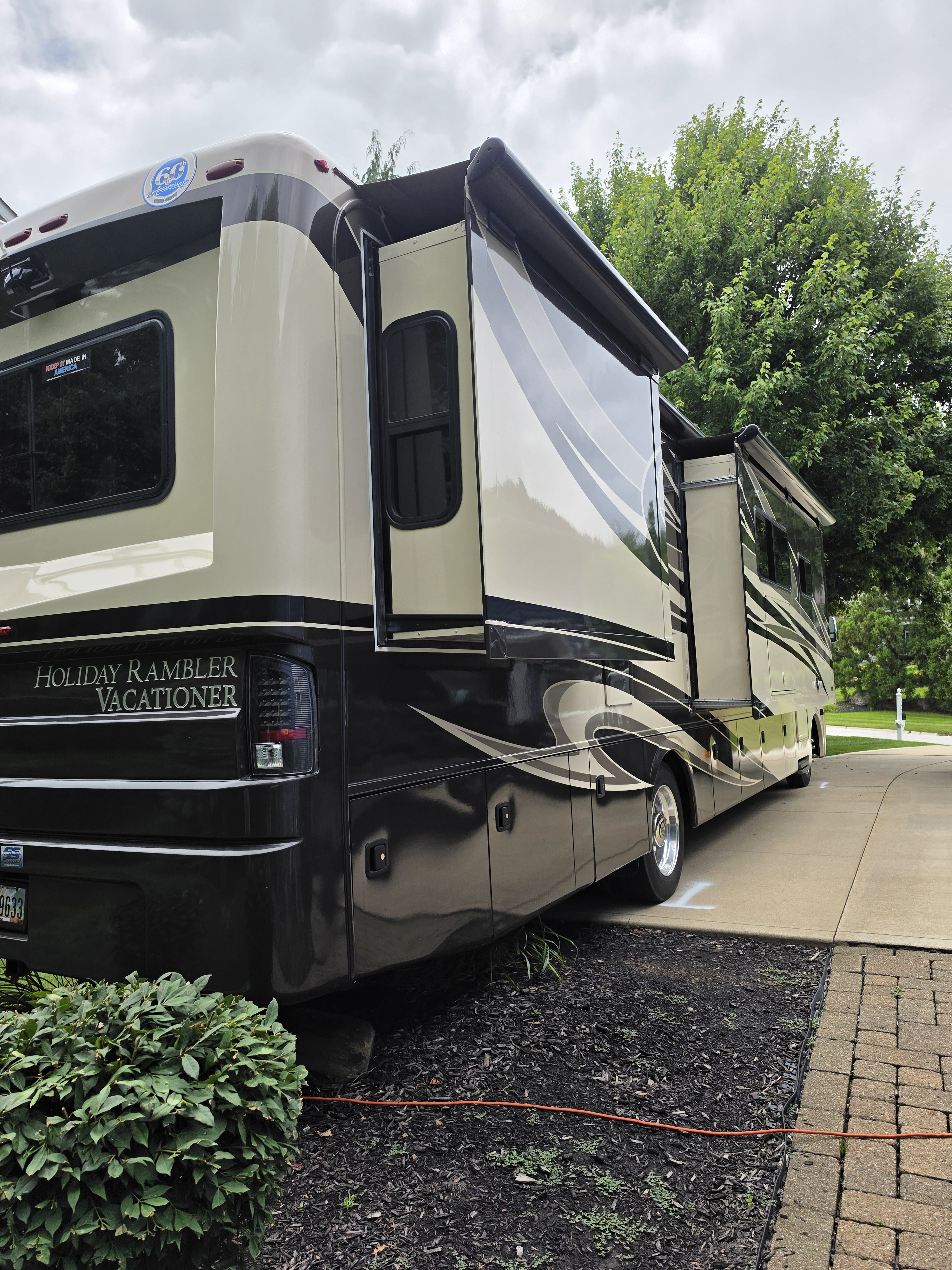 2013 Holiday Rambler VACATIONER® 36SBT in concord twp OH