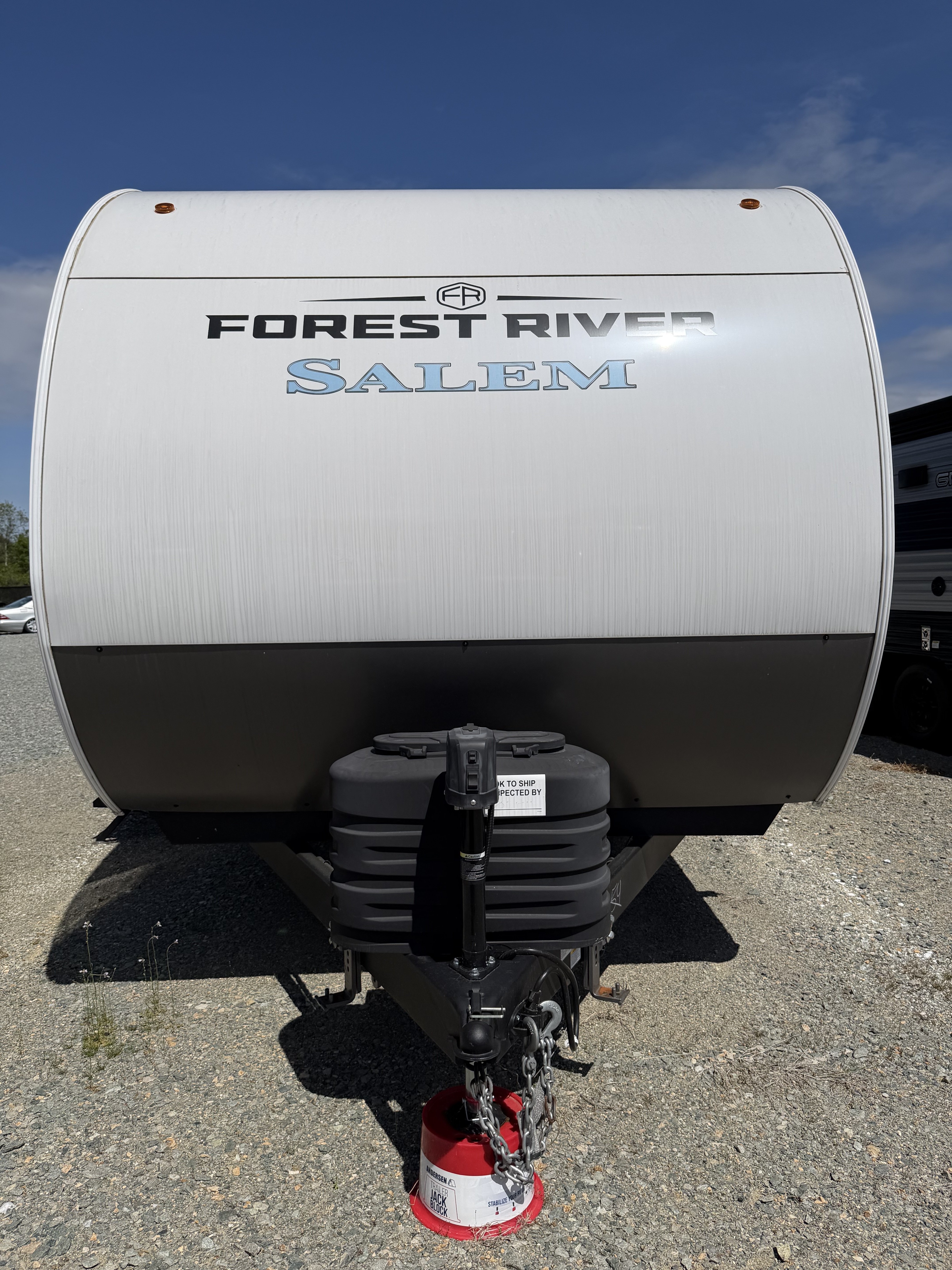 2025 Forest River SALEM T31KQBTS in angier NC