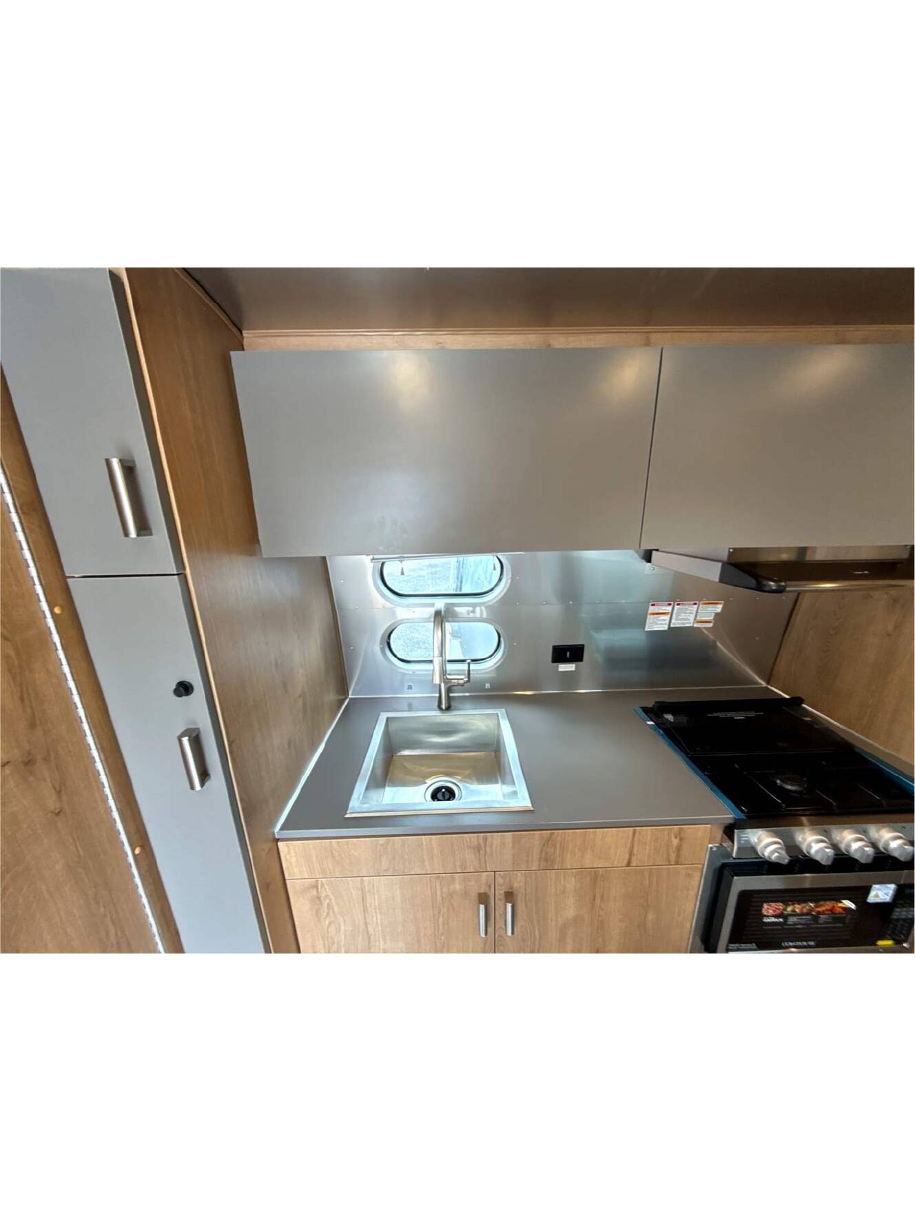 A photo of this 2026 Airstream Trade Wind 23FBT