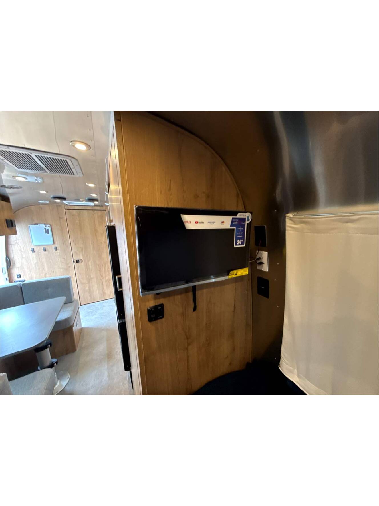 A photo of this 2026 Airstream Trade Wind 23FBT