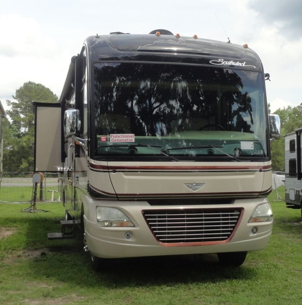 2014 Fleetwood Southwind 36L in st. george SC