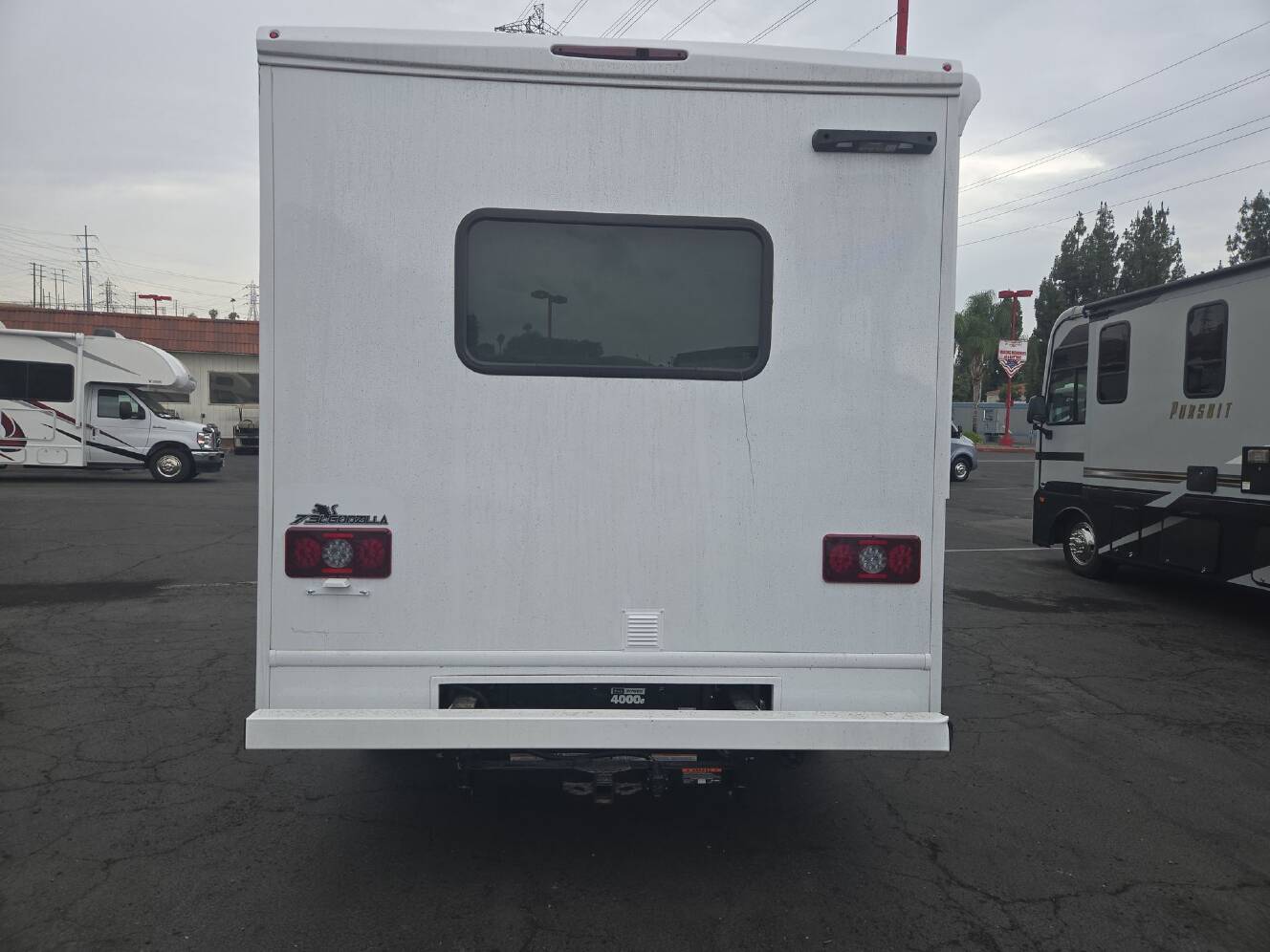 A photo of this 2026 Thor Motor Coach CHATEAU 19Z