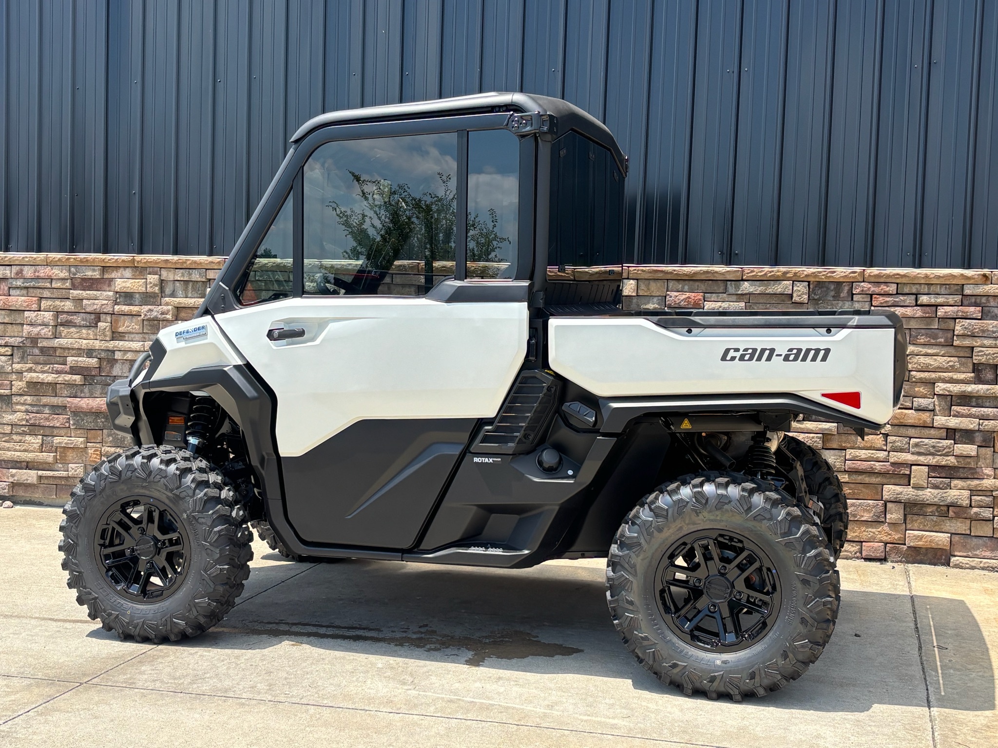 2026 Can-Am Defender Limited HD11 in columbia MO
