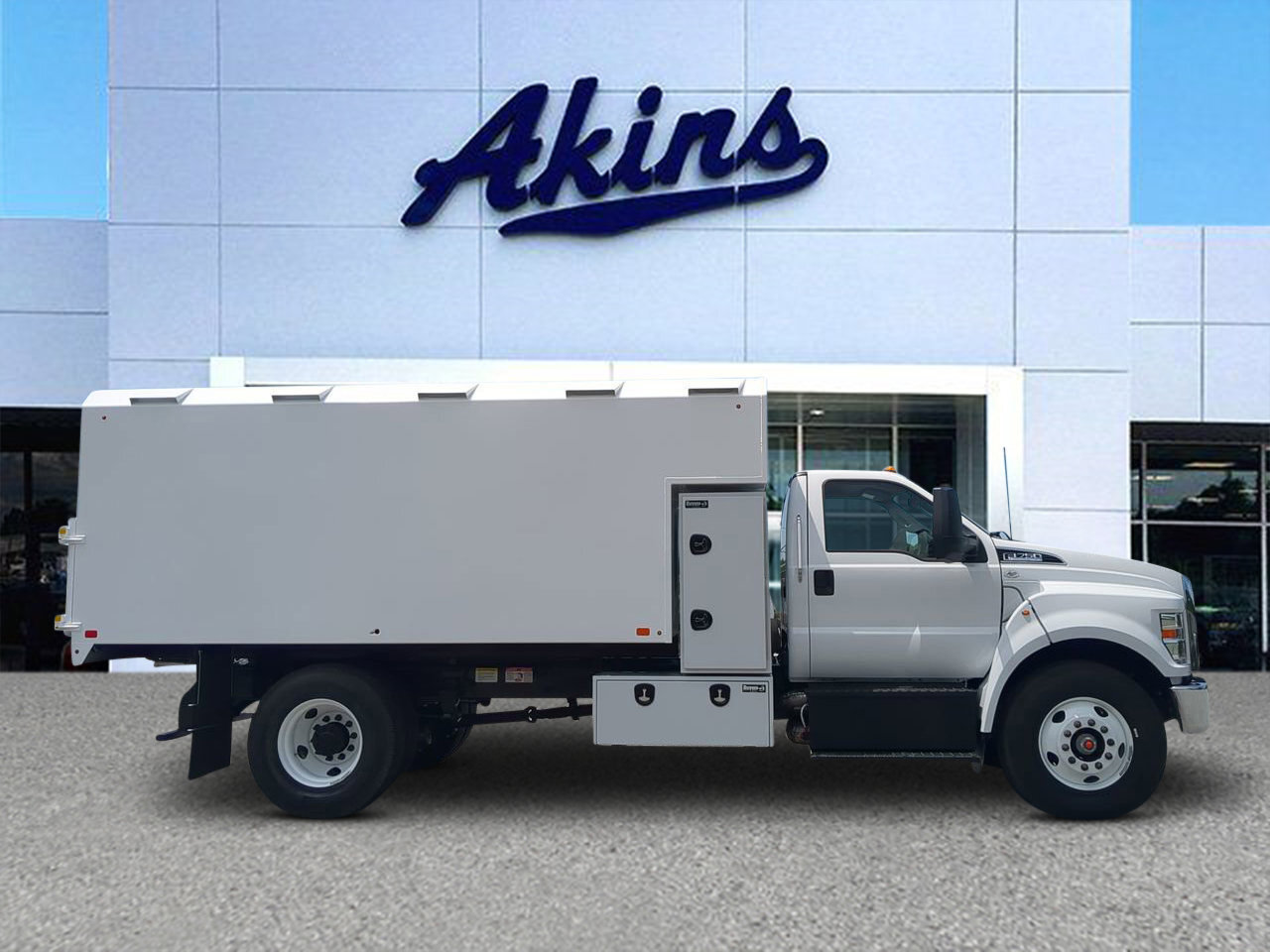 2027 FORD F750 in Winder, GA