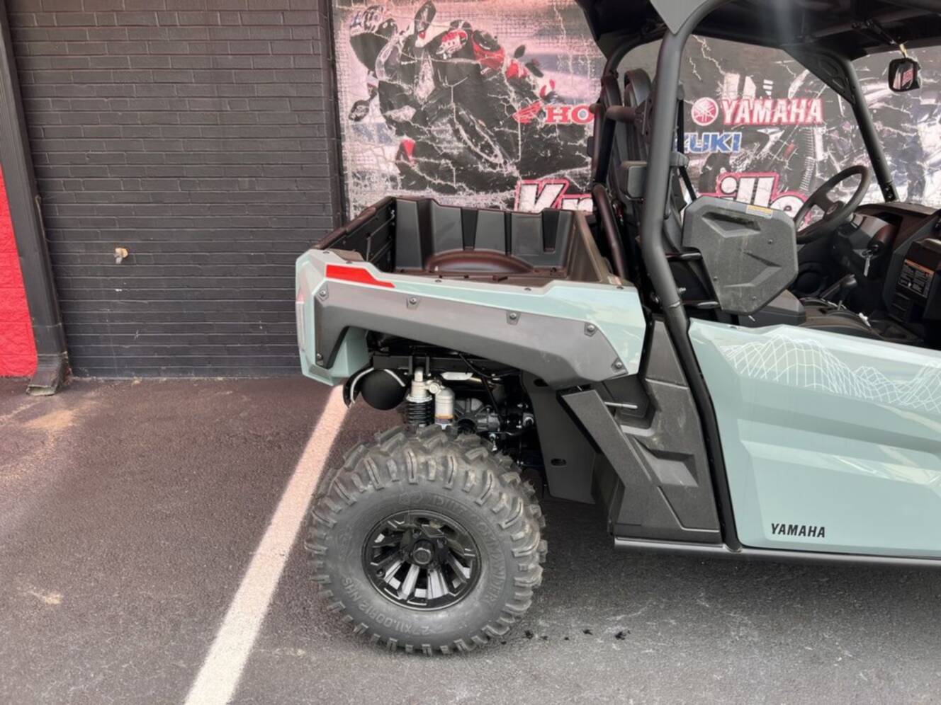 A photo of this 2026 Yamaha Wolverine X2 850 Xt-R