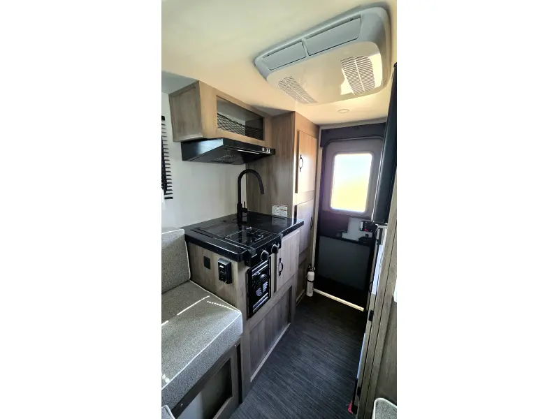 2026 Travel Lite Rv Up Country 575U-XS