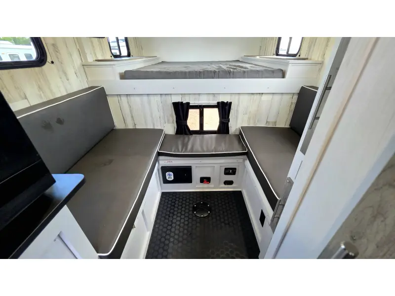 2026 Travel Lite Rv Up Country 775X