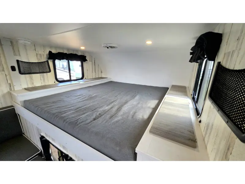2026 Travel Lite Rv Up Country 775X