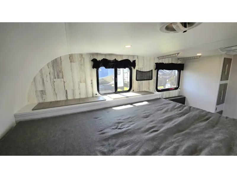 2026 Travel Lite Rv Up Country 775X