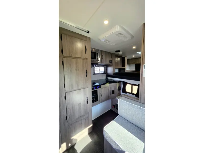 2026 Travel Lite Rv Up Country 850U