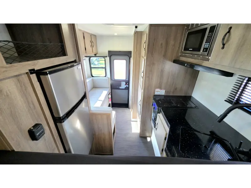 2026 Travel Lite Rv Up Country 850U