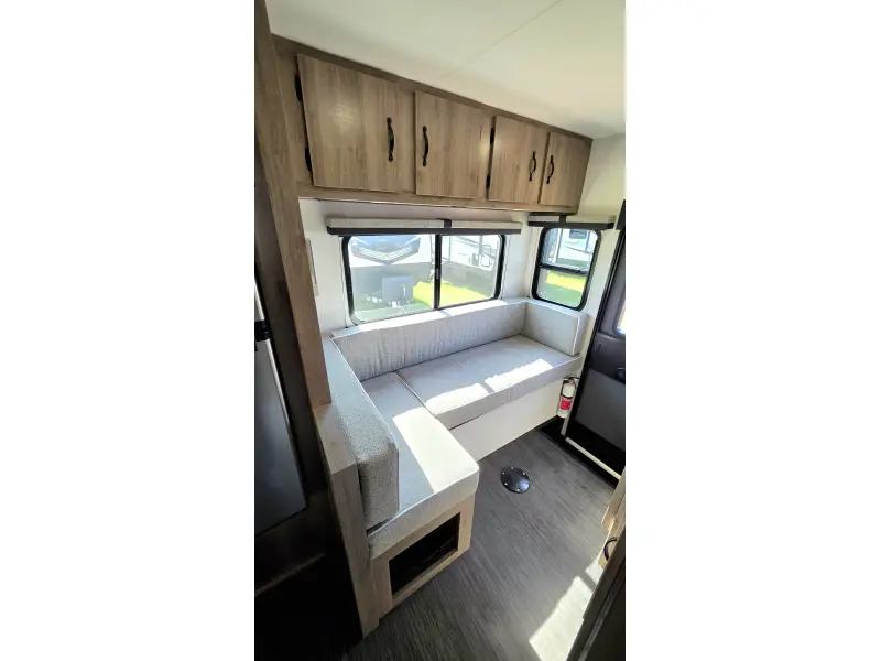 2026 Travel Lite Rv Up Country 850U