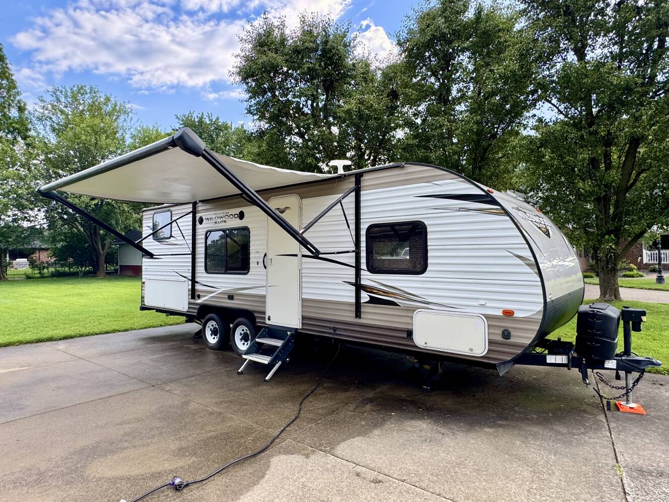 A photo of this 2018 Forest River WILDWOOD X-LITE 261BHXL