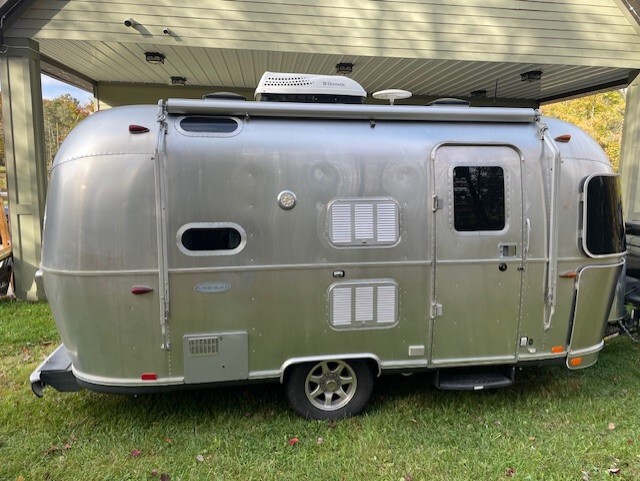 2016 Airstream FLYING CLOUD 19 BUNK in meadville PA