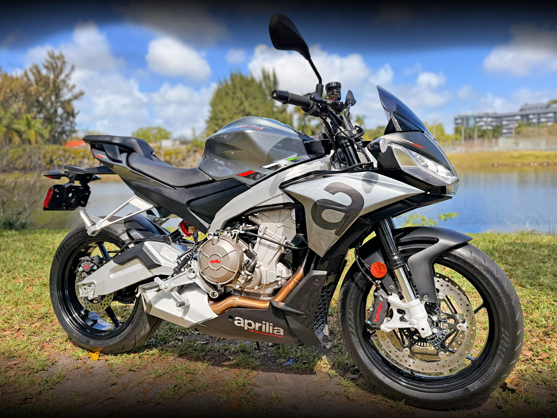 2023 Aprilia Tuono 660 660 in North Miami Beach, FL