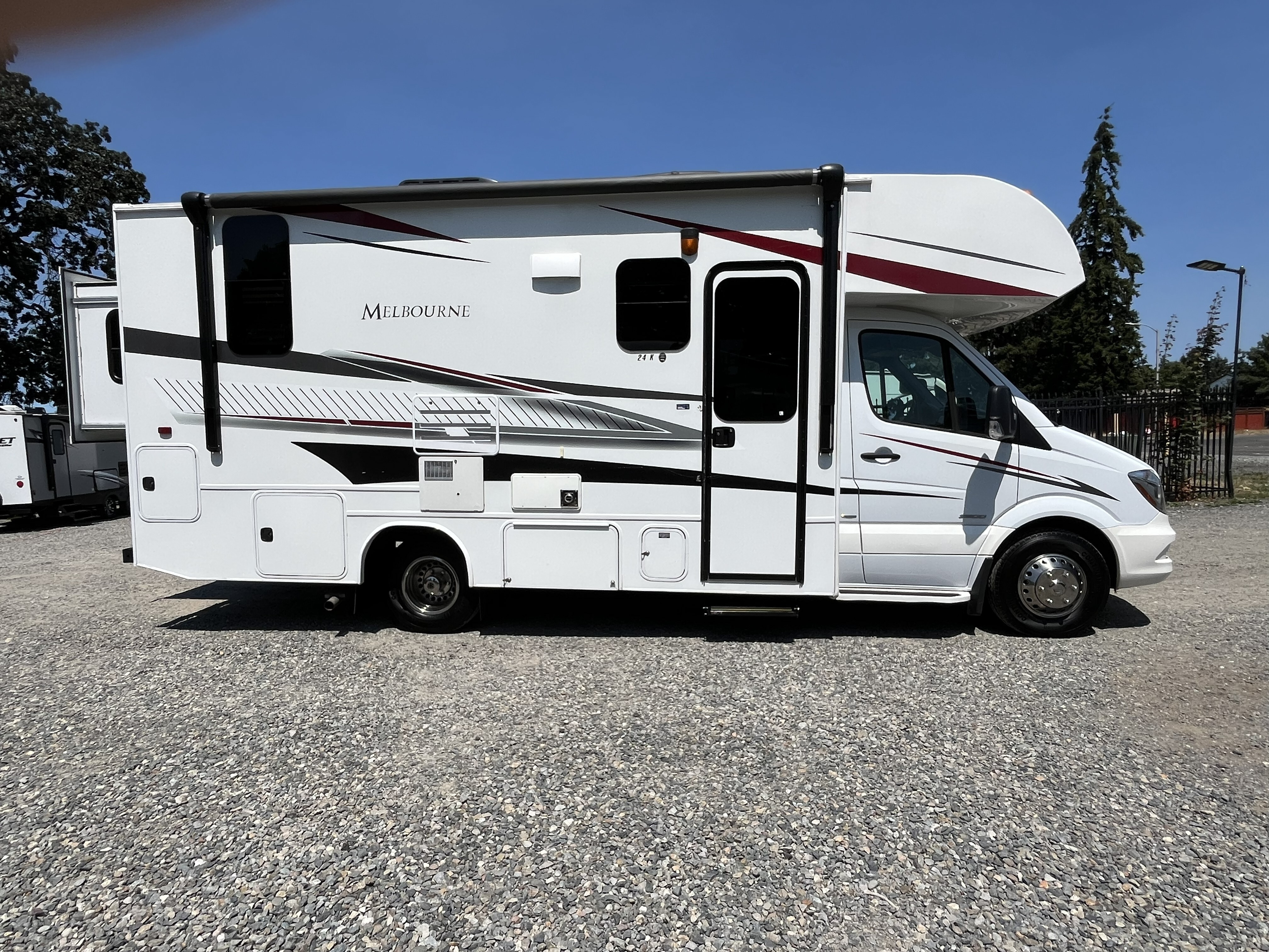 2016 Jayco MELBOURNE 24K RV