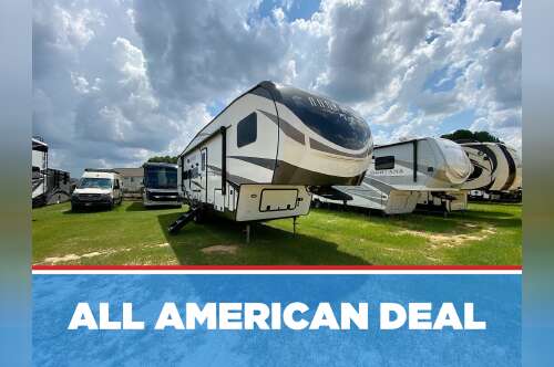 2023 Forest River ROCKWOOD SIGNATURE ULTRA LITE 2891BH in benson NC