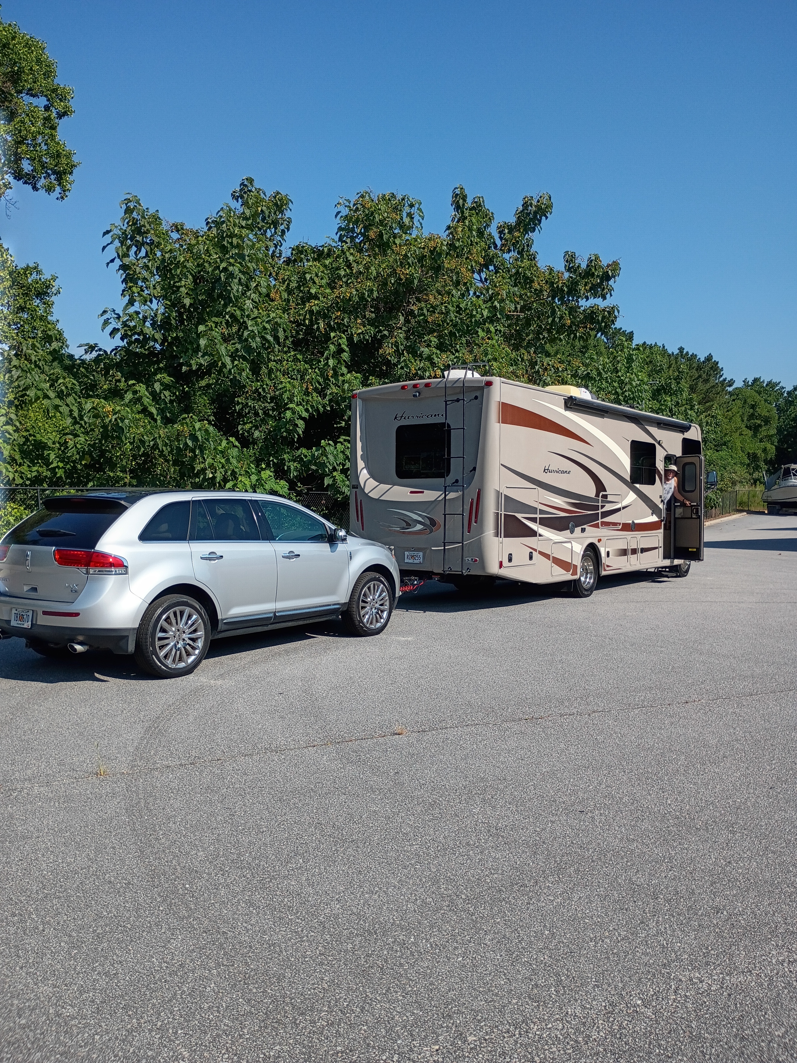 2016 Thor Motor Coach HURRICANE 29M RV