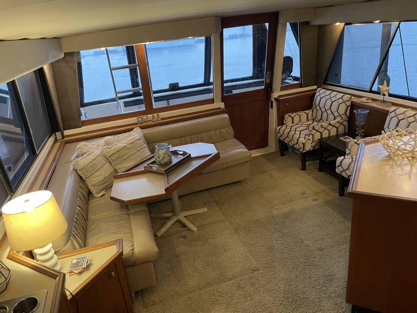 A photo of this 1995 Bayliner 4788 PILOTHOUSE MOTORYACHT
