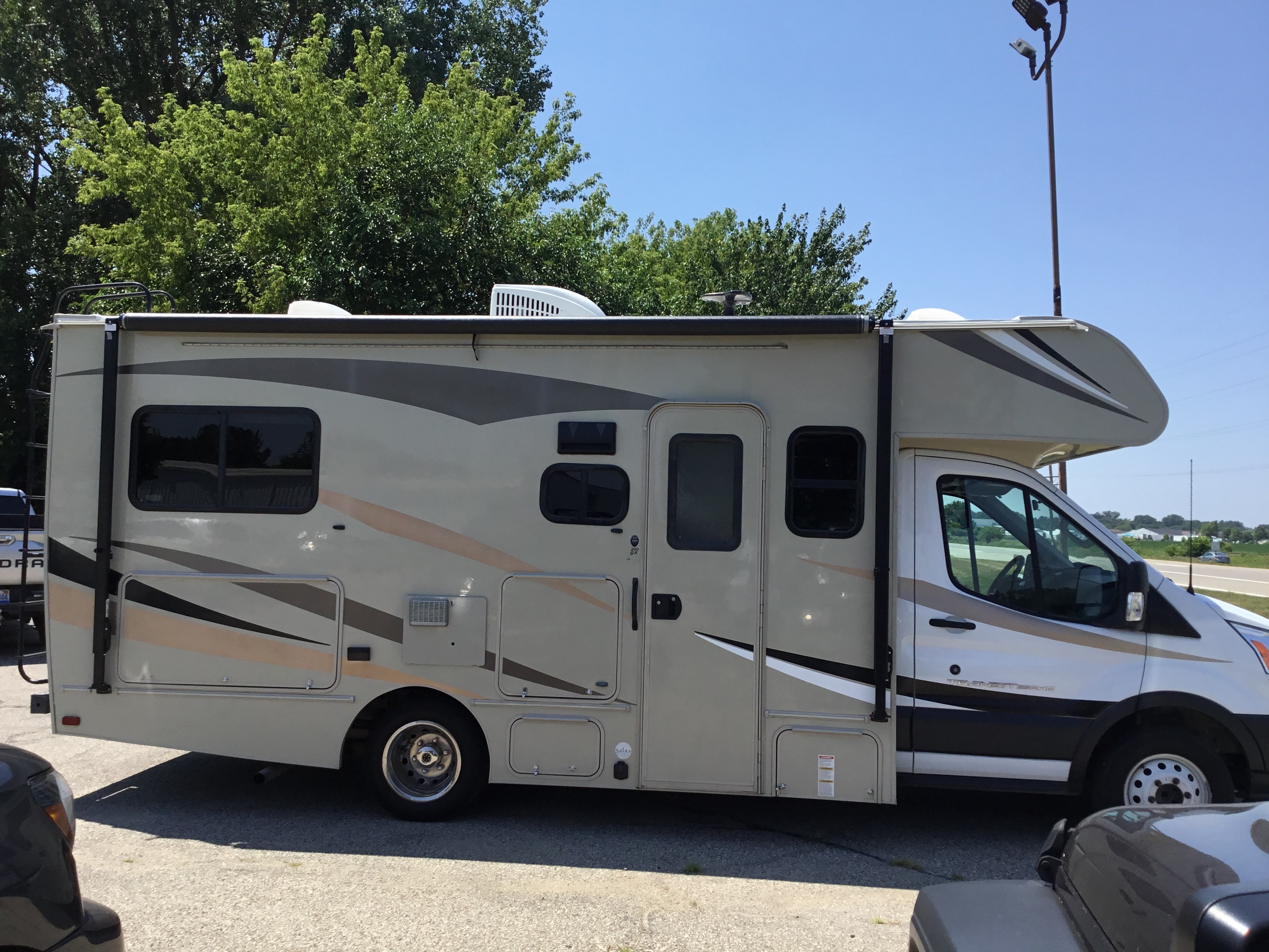 2023 Entegra Coach ACCOLADE 37L RV