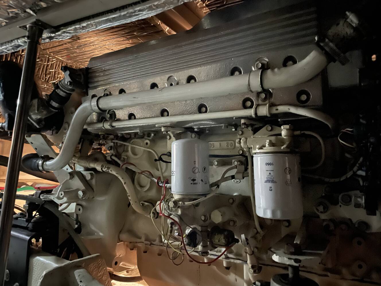A photo of this 1995 Bayliner 4788 PILOTHOUSE MOTORYACHT