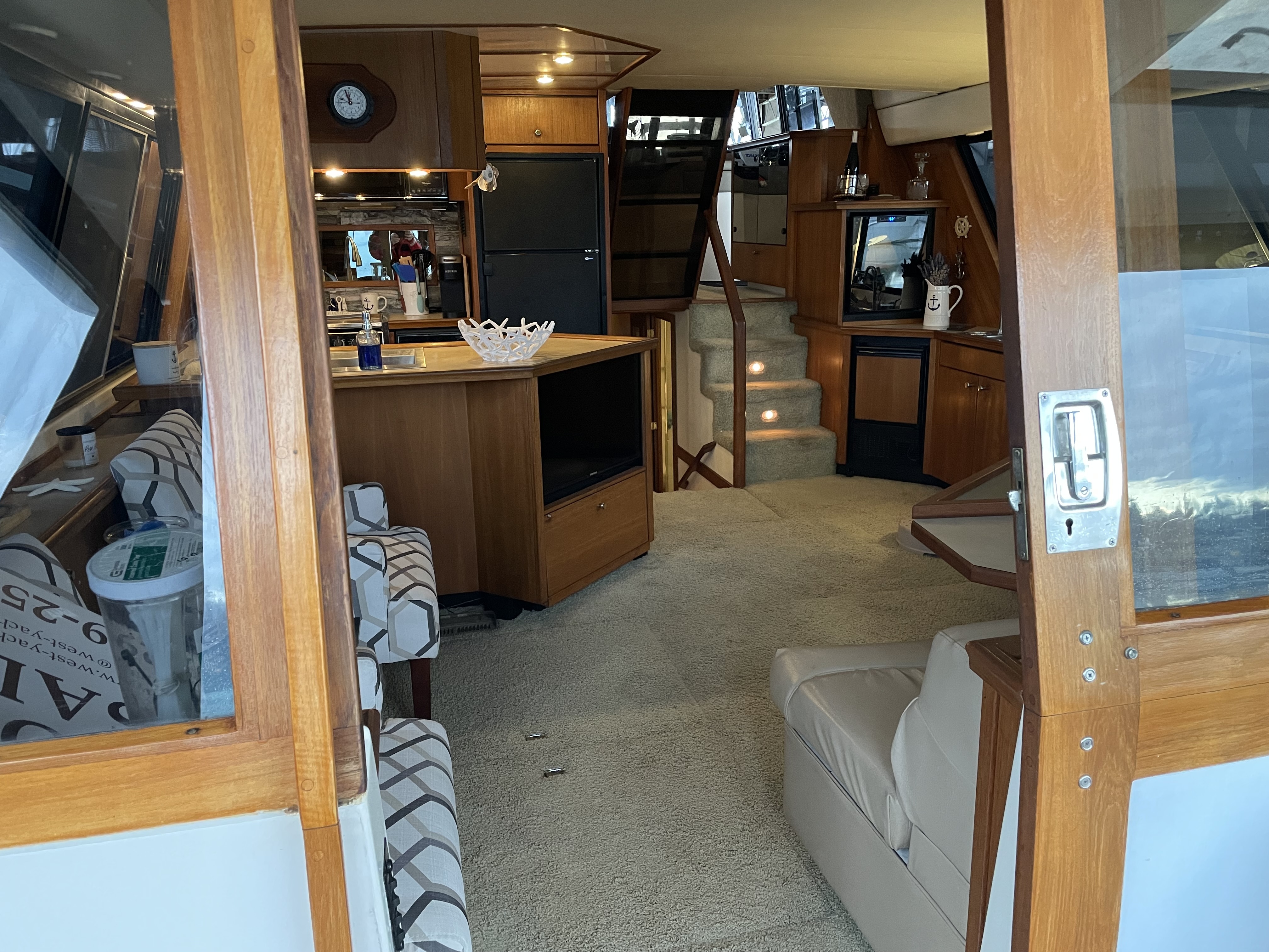 View more photos of this listing