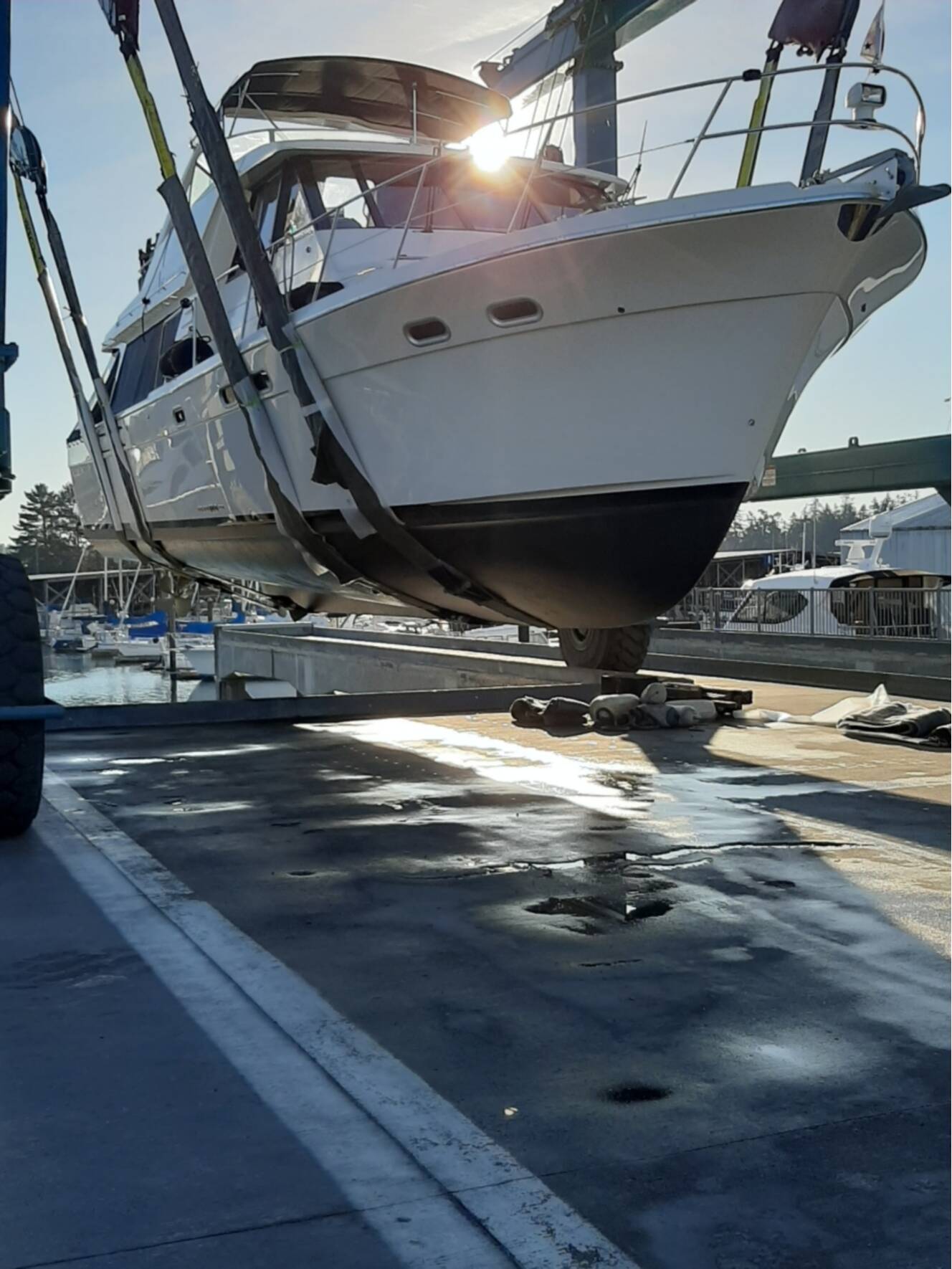 A photo of this 1995 Bayliner 4788 PILOTHOUSE MOTORYACHT