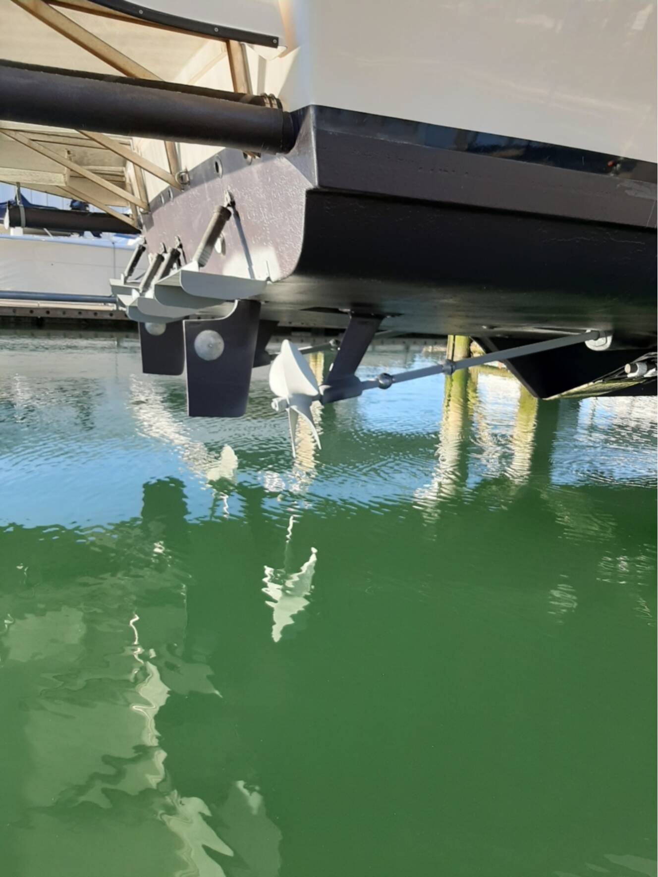 A photo of this 1995 Bayliner 4788 PILOTHOUSE MOTORYACHT